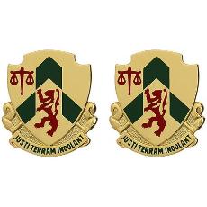 796th Military Police Battalion Unit Crest (Justi Terram Incolant)